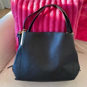 Leather Coach purse - excellent condition